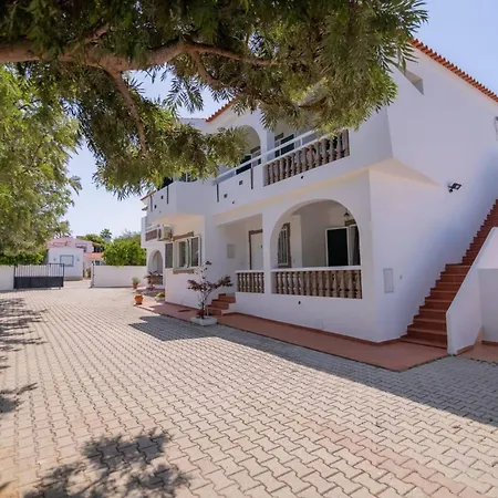 Gale Magda By Innkeeper Apartment Guia (Faro)